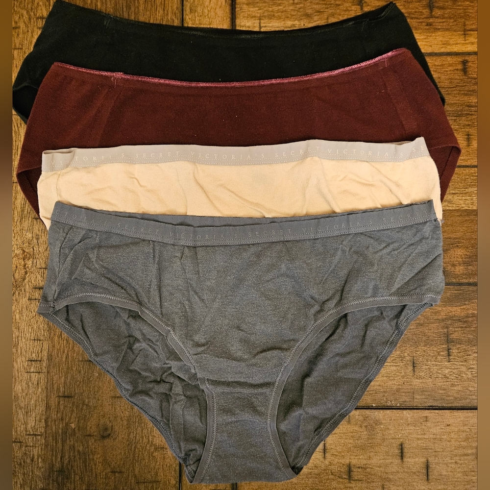 2 pair victoria secret panties